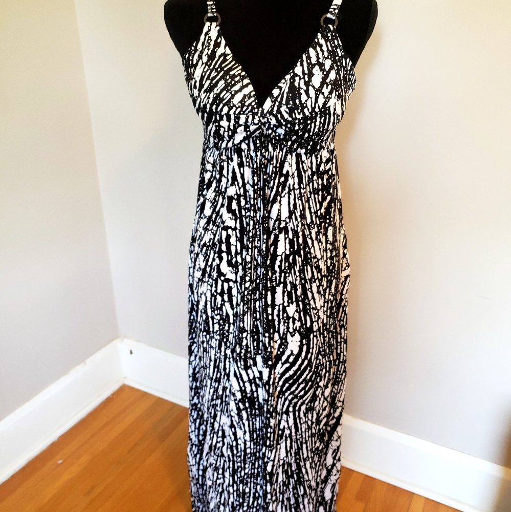 Long Simon Chang Maxi Dress